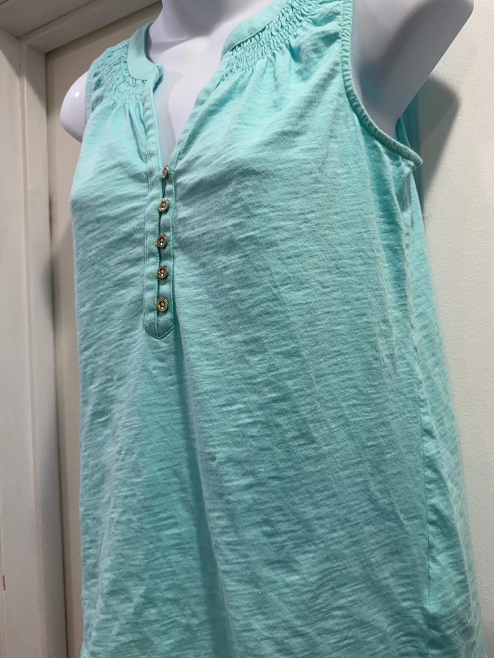 Lilly Pulitzer Essie Sleeveless Top Blouse Size XS - Picture 3 of 10